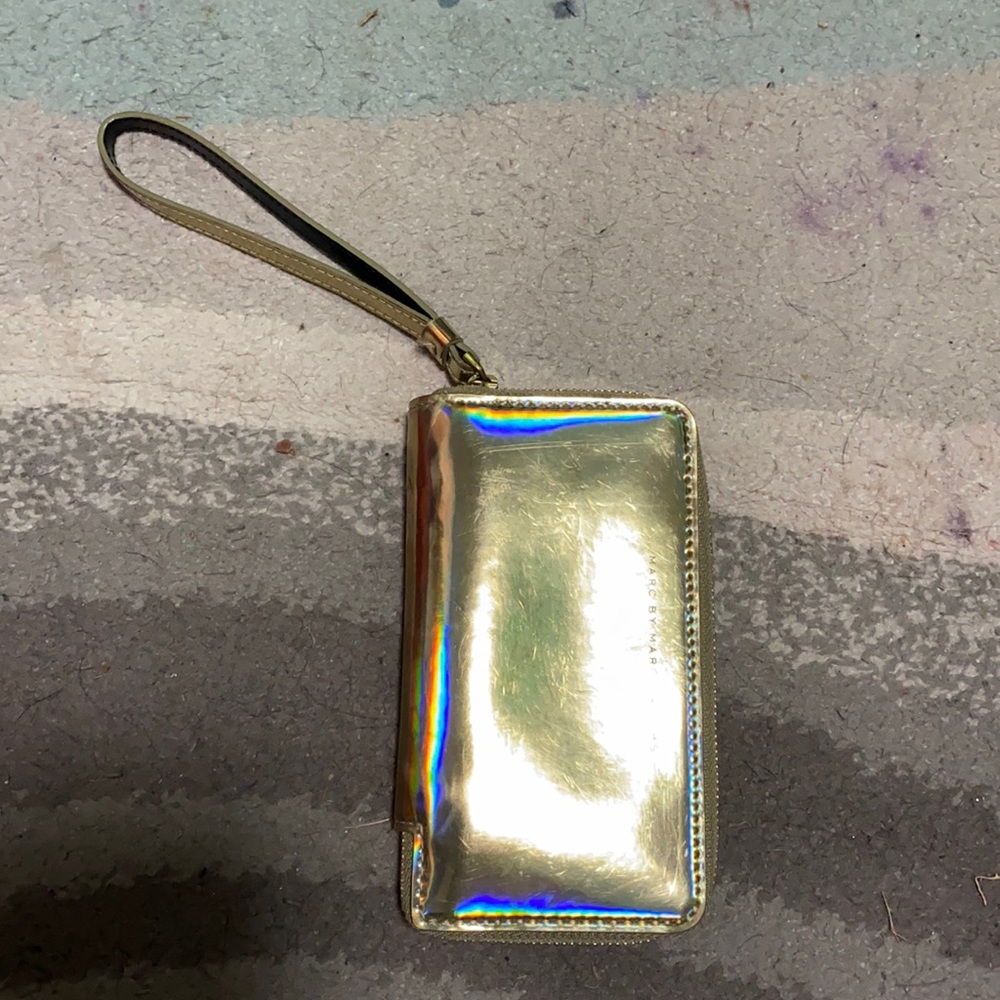 Marc by Marc jacobs holographic wristlet